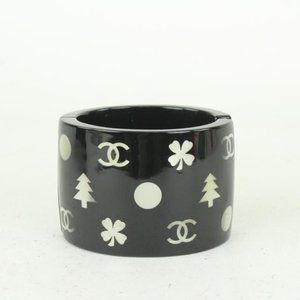 Chanel 05A Black Tree Clover CC Charm Cuff Bangle